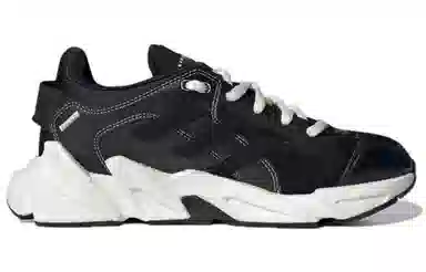 Karlie Kloss x adidas X9000