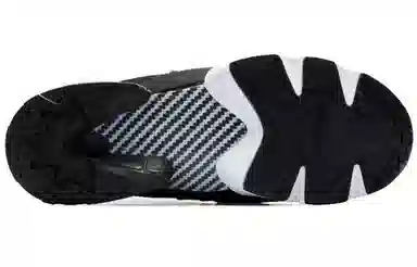 Mastermind x Reebok Instapump Fury