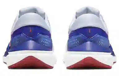 Nike Air Zoom Vomero 16