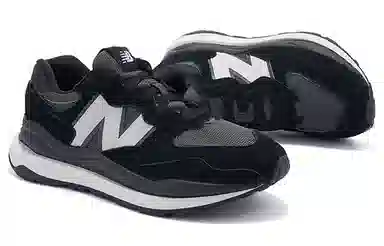 New Balance 5740 Black