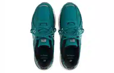 New Balance 990 V4 Green