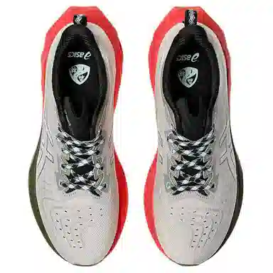 Asics Novablast 4 TR