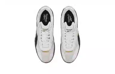 Reebok Hammer Street