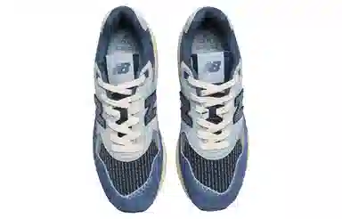 New Balance 580 Blue