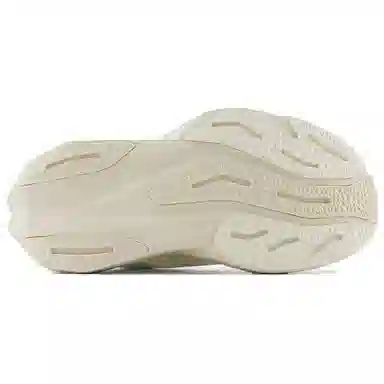 New Balance FuelCell Rebel V4 White