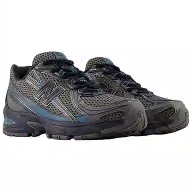 New Balance NB 740 Black