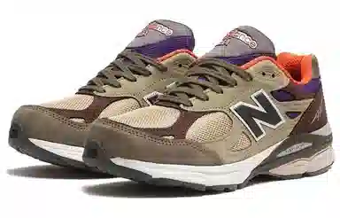 New Balance 990 V3
