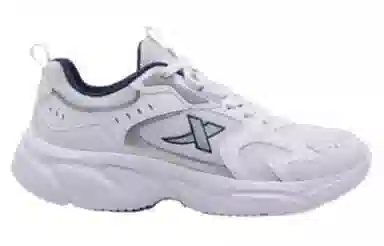 特步 耐磨透气 低帮 跑步鞋 男款 白色