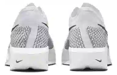 Nike ZoomX Vaporfly Next% 3
