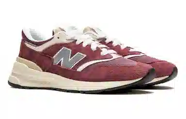 New Balance 997R Red