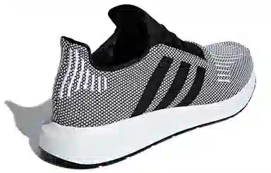 adidas Swift Run
