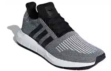 adidas Swift Run