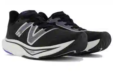 New Balance FuelCell Rebel v3