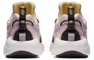 Nike Air Huarache Pink