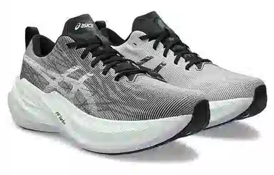 Asics Superblast