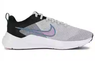 Nike Downshifter 12