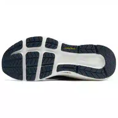 Skechers Go Run Max Road 6