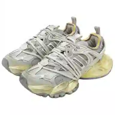 adidas XLG Runner Deluxe