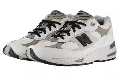 New Balance 991