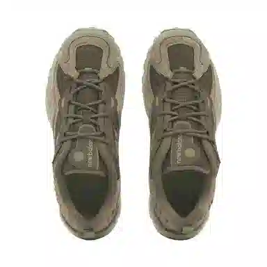 New Balance 703 Brown