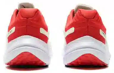 Nike Quest 5 Beige Red