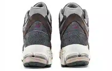 New Balance 2002R Coffee Grey