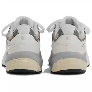 New Balance 990 V6 White Grey