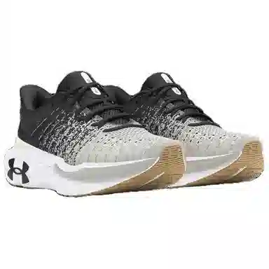 Under Armour Infinite Elite