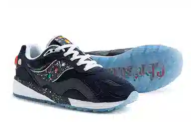 Saucony Shadow 6000 Christmas Edition