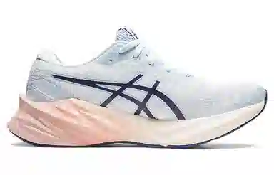 Asics Novablast 3 Nagino