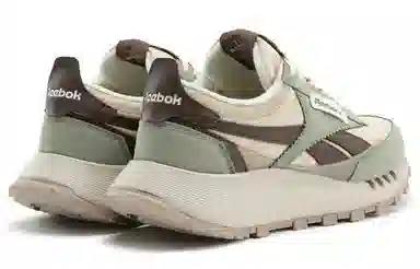 Reebok CL Legacy