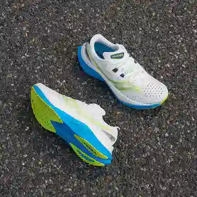 Saucony Endorphin Speed 4 White Green