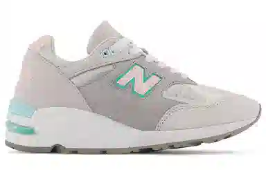 New Balance 990 V2 Light Grey