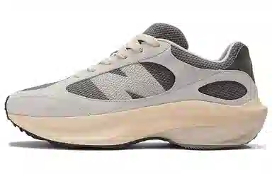 New Balance Warped Runner Grey