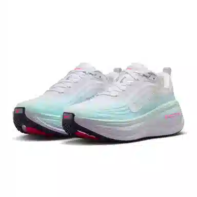 Nike Vomero Plus