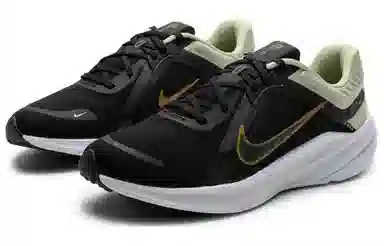 Nike Quest 5 Black