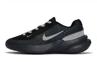 Nike Uplift SC 811