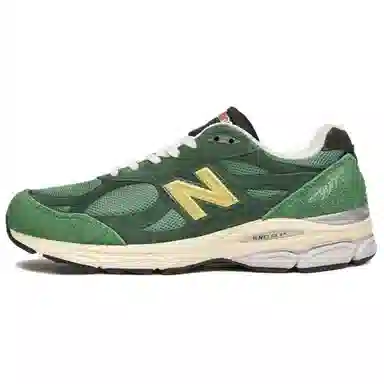 New Balance 990 V3 Green