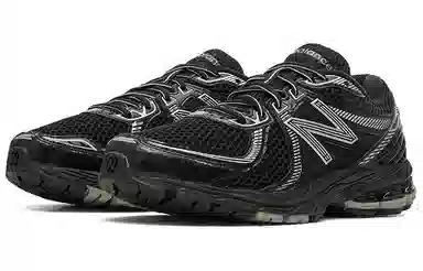 New Balance 860 Black White