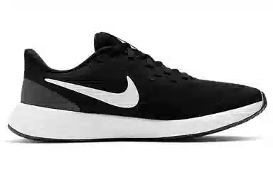 Nike Revolution 5 GS Black White