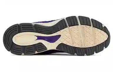 New Balance 990 V4 Purple