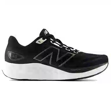 New Balance 680 v8