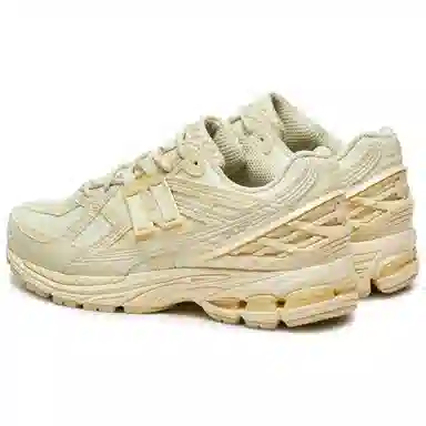 New Balance M1906 NK Beige