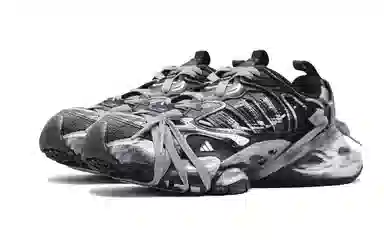 adidas XLG Runner Deluxe