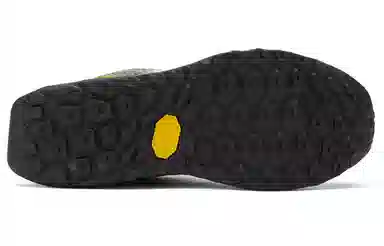 Eastlogue x New Balance