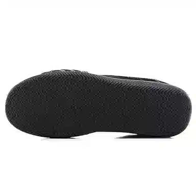 HUANQIU Retro Low Top Sneakers