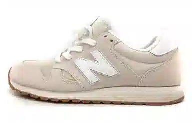 New Balance 520