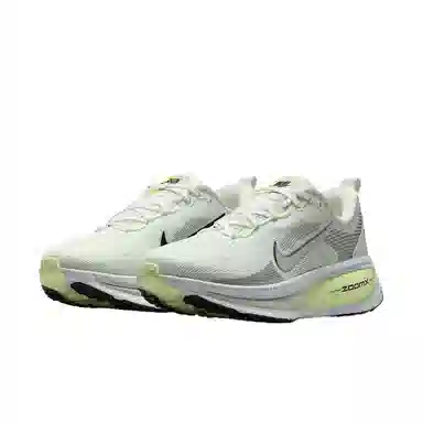 Nike Vomero 18