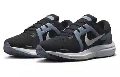 Nike Air Zoom Vomero 16