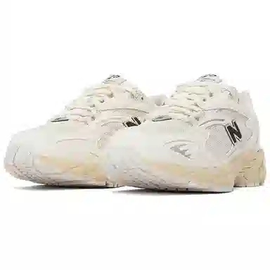 New Balance 725 White